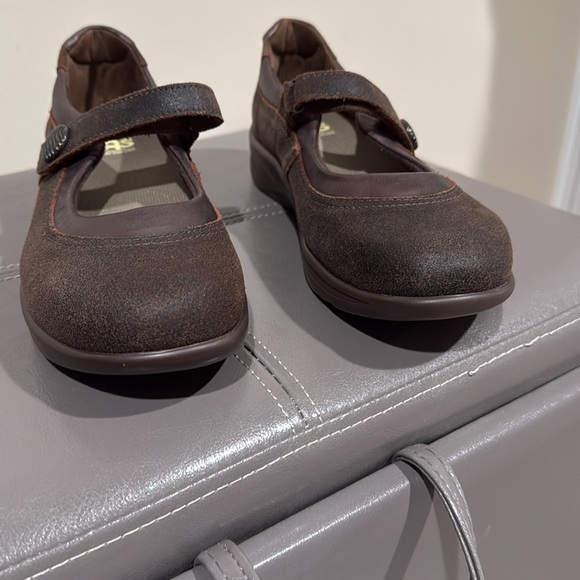 SAS Step Out - Mary Jane Walking Shoe Brown Size 8.5 N, NWOT - Picture 5 of 8